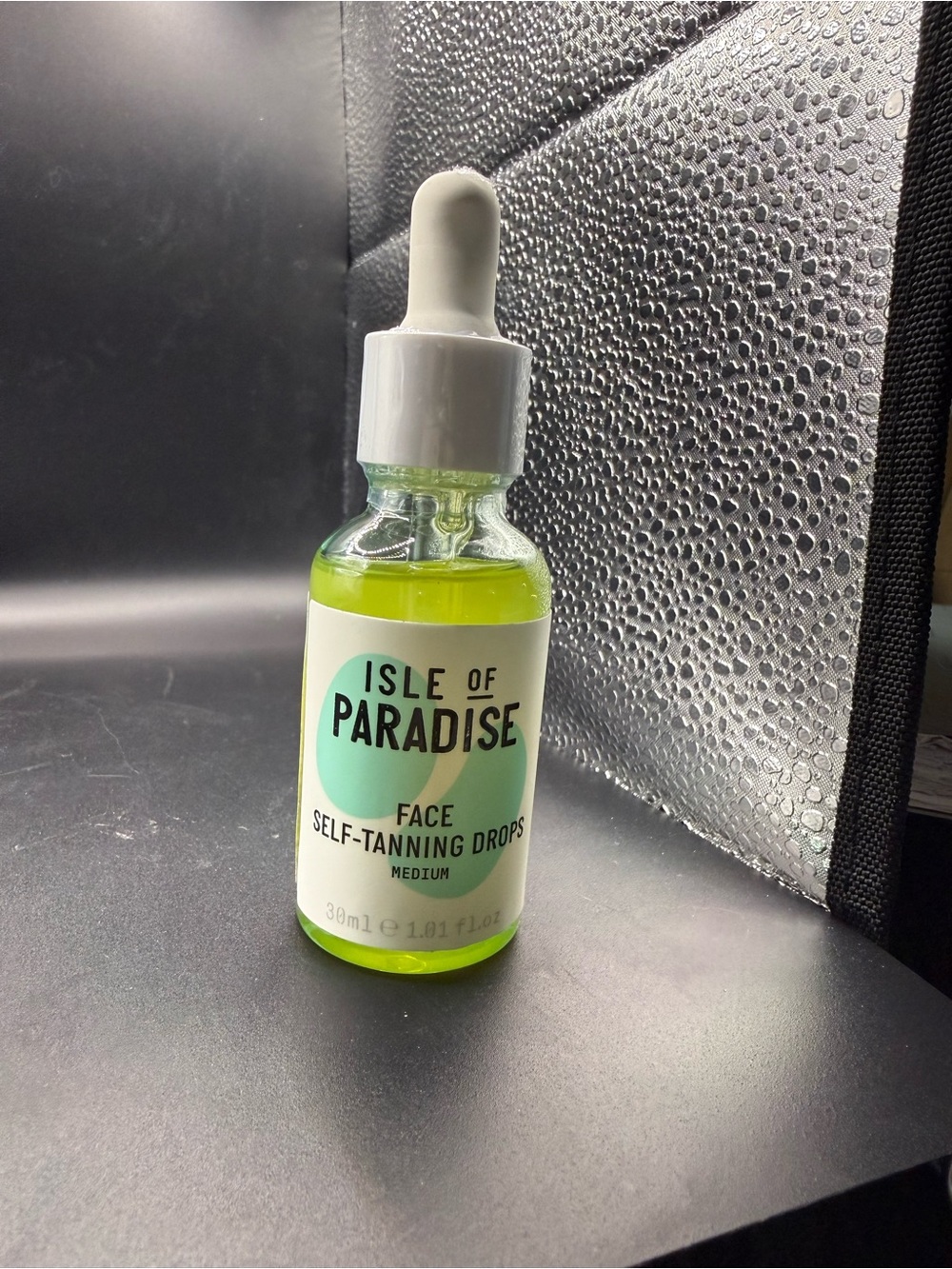 Isle of Paradise Face Self-Tanning Drops - Medium - 30ml
